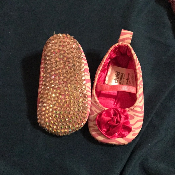 ✨💖Custom Newborn shoes💖✨ - Picture 1 of 3